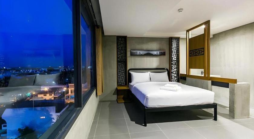 B2 Khon Kaen Boutique & Budget Hotel Extérieur photo